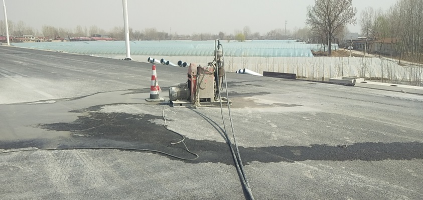 柏乡道路回填土下沉注浆